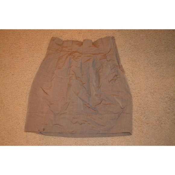 BCBG Pleated Skirt BCBGMAXAZRIA A-Line Pleated Work Skirt Brown Size 4 USA - Picture 2 of 12